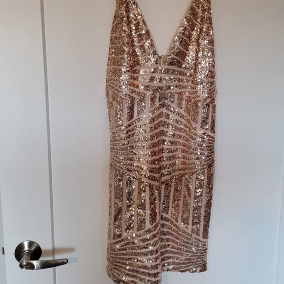 Sparkly mini dress, fits like size S - Picture 1 of 6